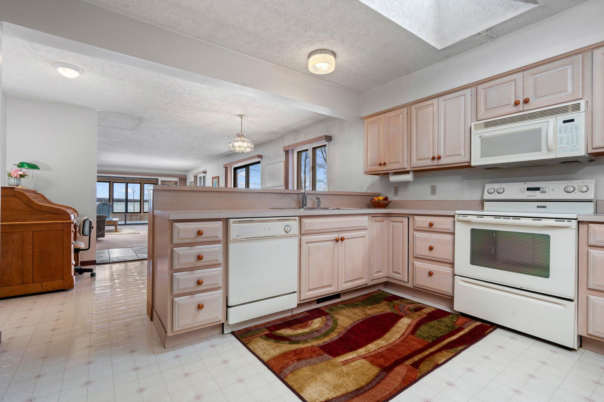 11340 Kings Point Road Alanson, MI 49706 - Photo 13 of 72 Gallery Image 13