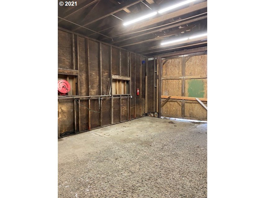 34940 Millard Road Warren, OR 97053 - Photo 24 of 31 Gallery Image 24
