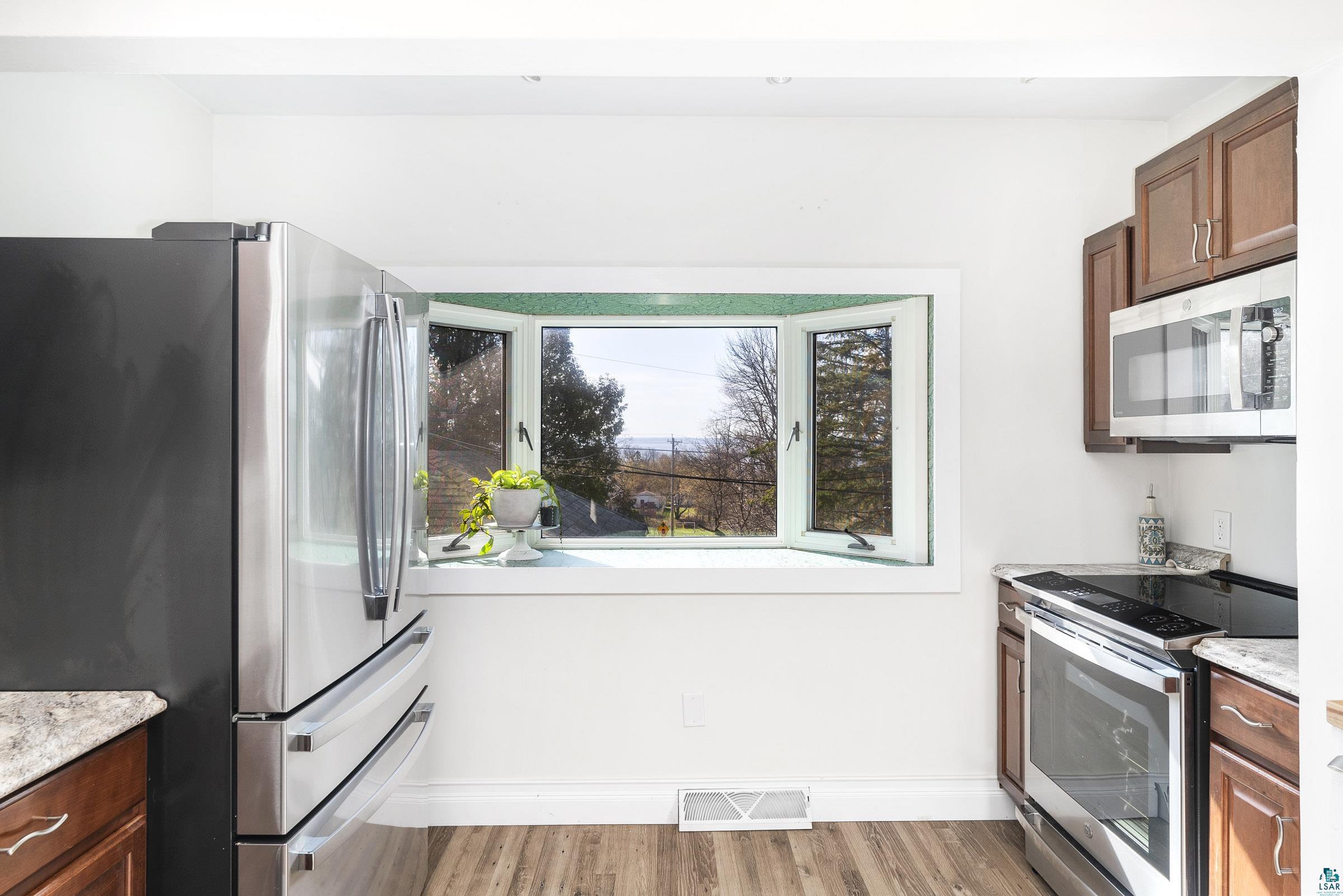 818 East 13th Street Duluth, MN 55805 - Photo 10 of 50