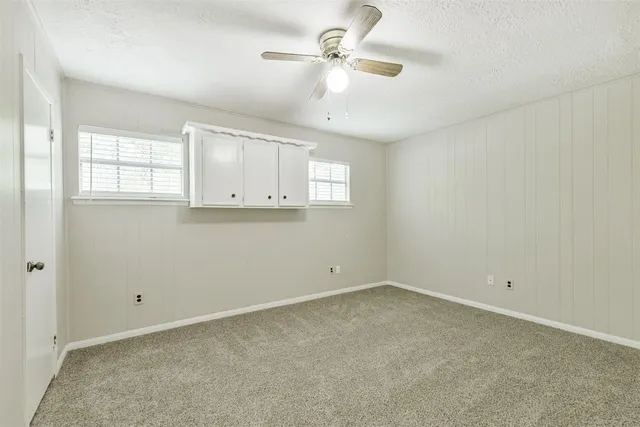 $2,500 | 28902 Twisted Oak Drive, Shenandoah, TX 77381