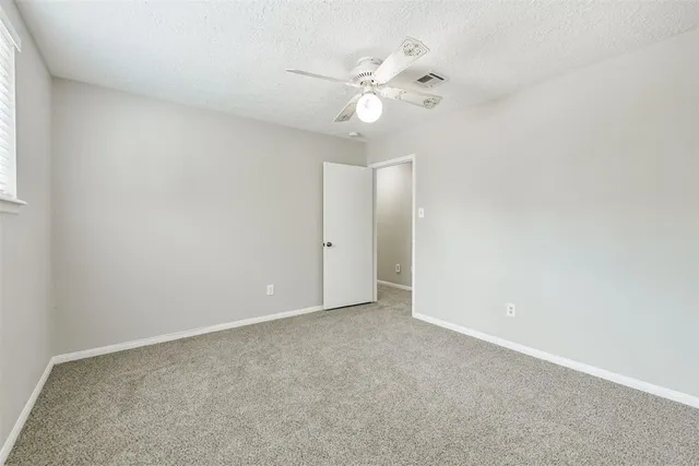 $2,500 | 28902 Twisted Oak Drive, Shenandoah, TX 77381