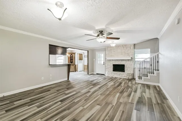 $2,500 | 28902 Twisted Oak Drive, Shenandoah, TX 77381