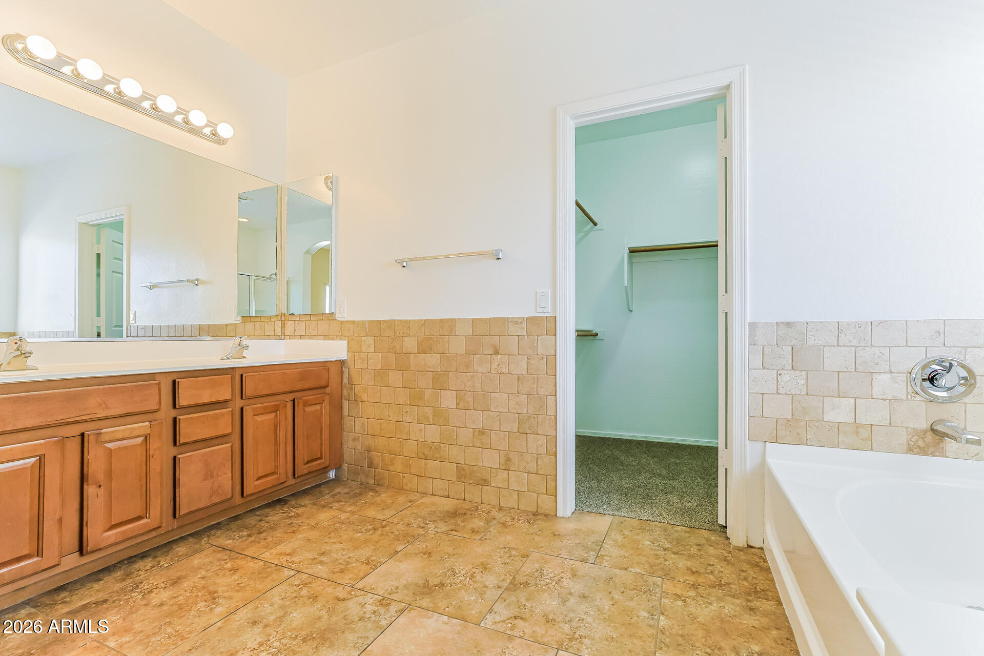 3023 East Morenci Road San Tan Valley, AZ 85143 - Photo 11 of 14 1004535.3023 E Morenci Rd - Main Bathroo