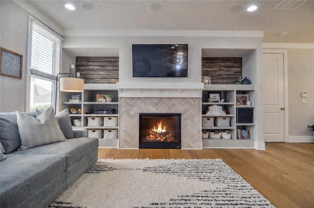 4250 Castlewood Road Cumming, GA 30040 - Photo 13 of 67