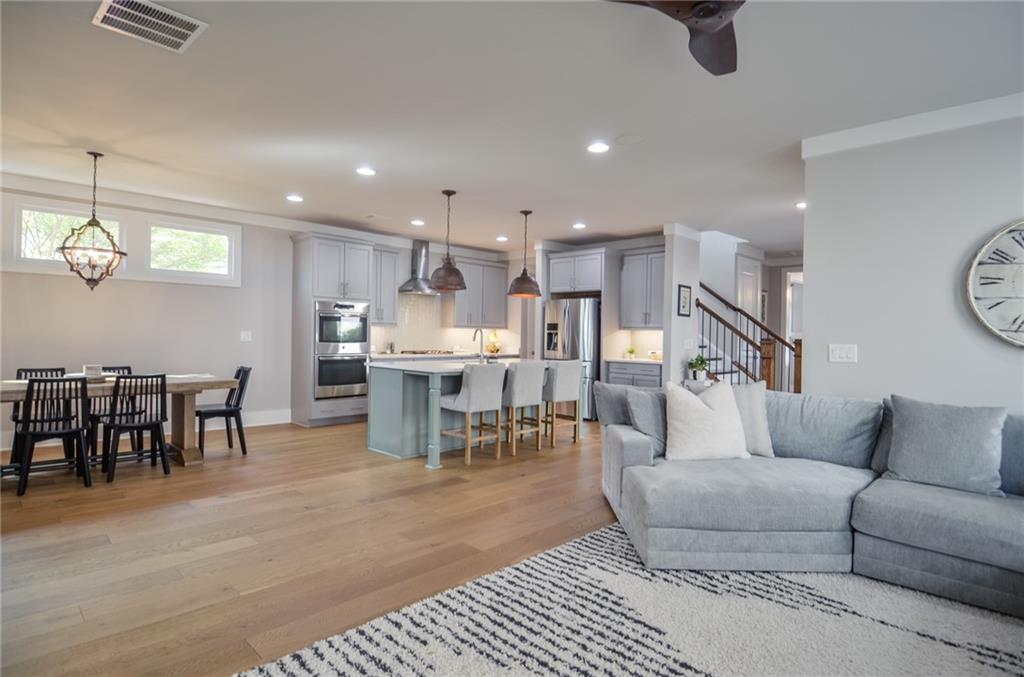 4250 Castlewood Road Cumming, GA 30040 - Photo 14 of 67