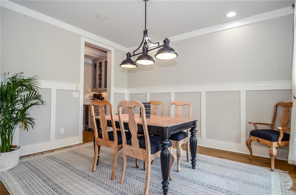 4250 Castlewood Road Cumming, GA 30040 - Photo 18 of 67