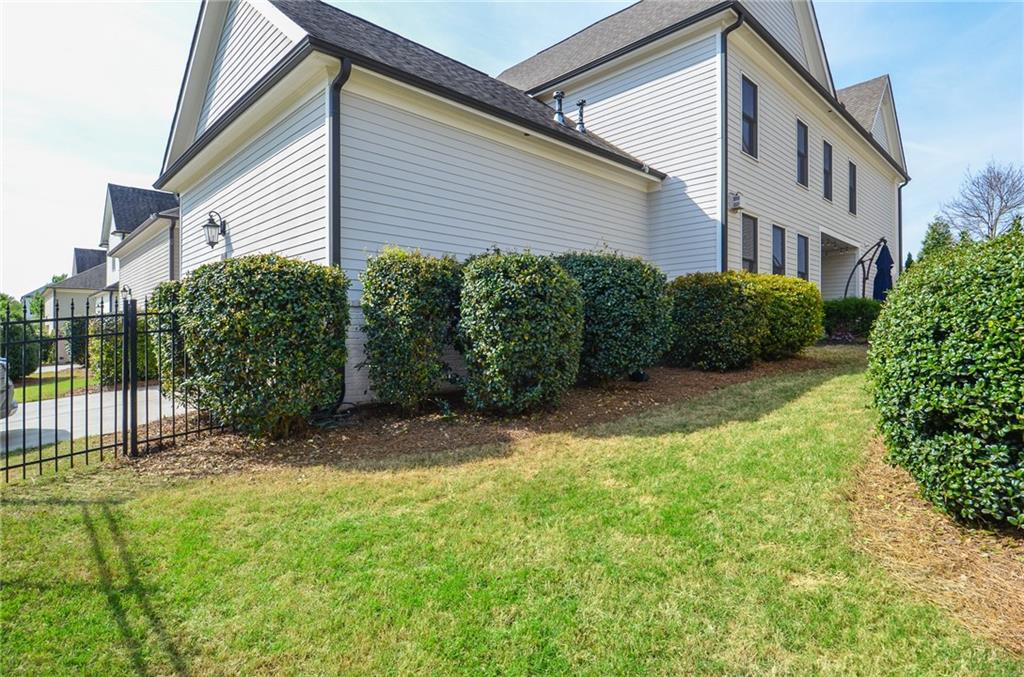 4250 Castlewood Road Cumming, GA 30040 - Photo 50 of 67