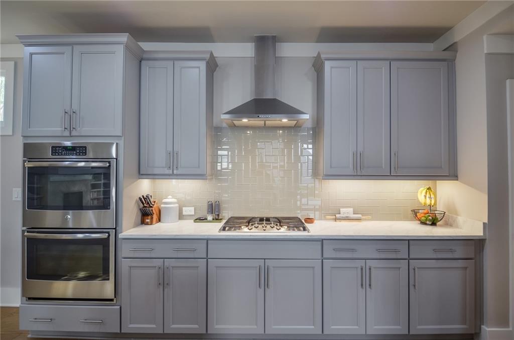 4250 Castlewood Road Cumming, GA 30040 - Photo 5 of 67