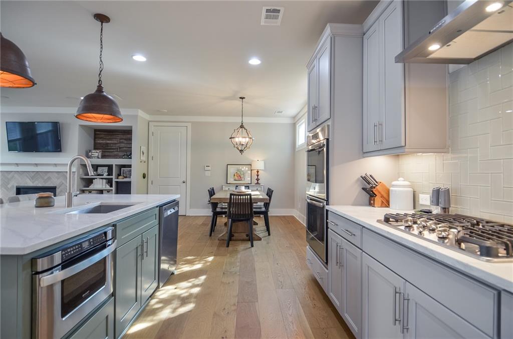 4250 Castlewood Road Cumming, GA 30040 - Photo 7 of 67