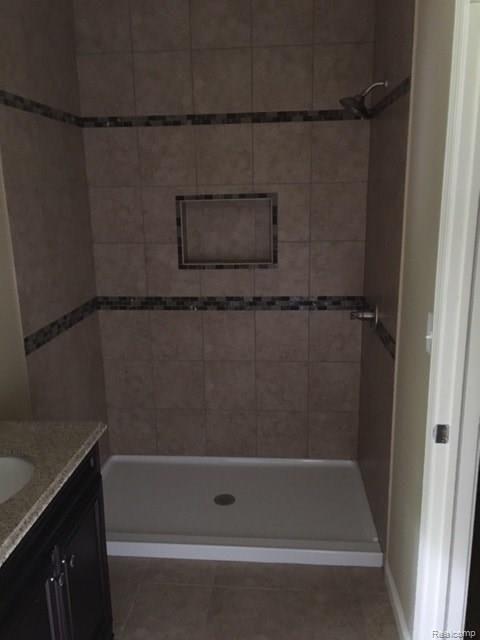 21920 Beech Road Southfield, MI 48033 - Photo 2 of 7 b2.jpg