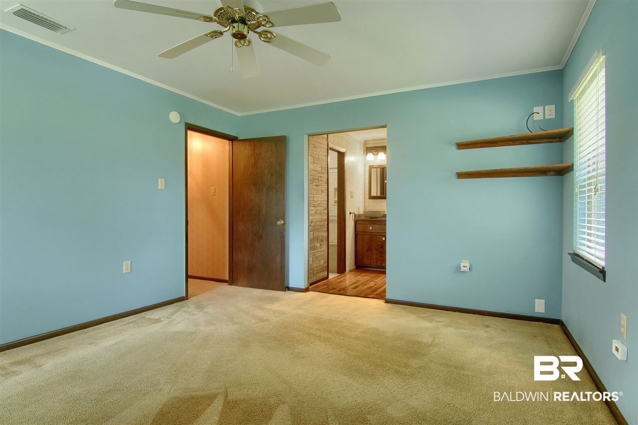 922 West Azalea Avenue Foley, AL 36535 - Photo 17 of 28