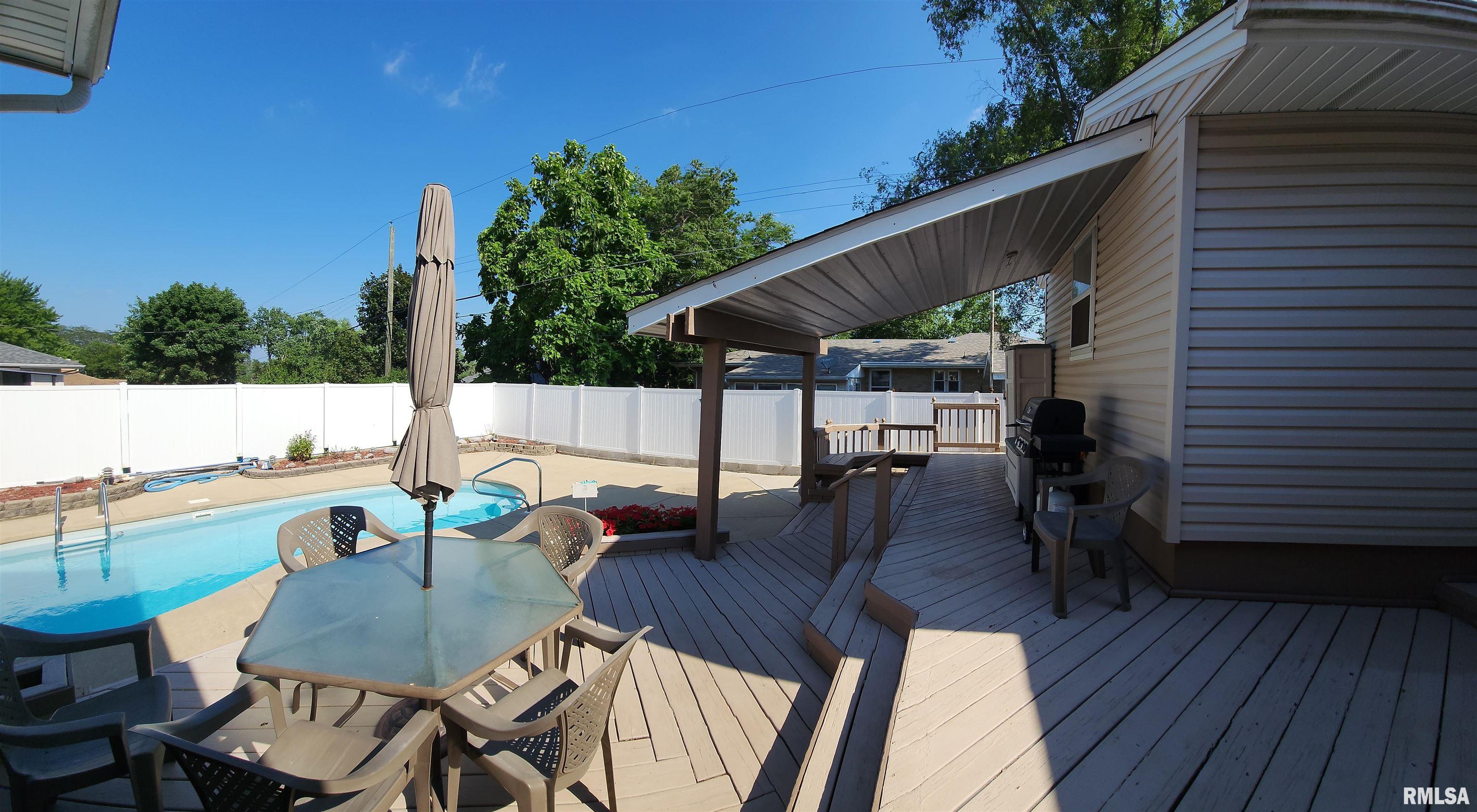 1109 Sheridan Road Pekin, IL 61554 - Photo 40 of 41