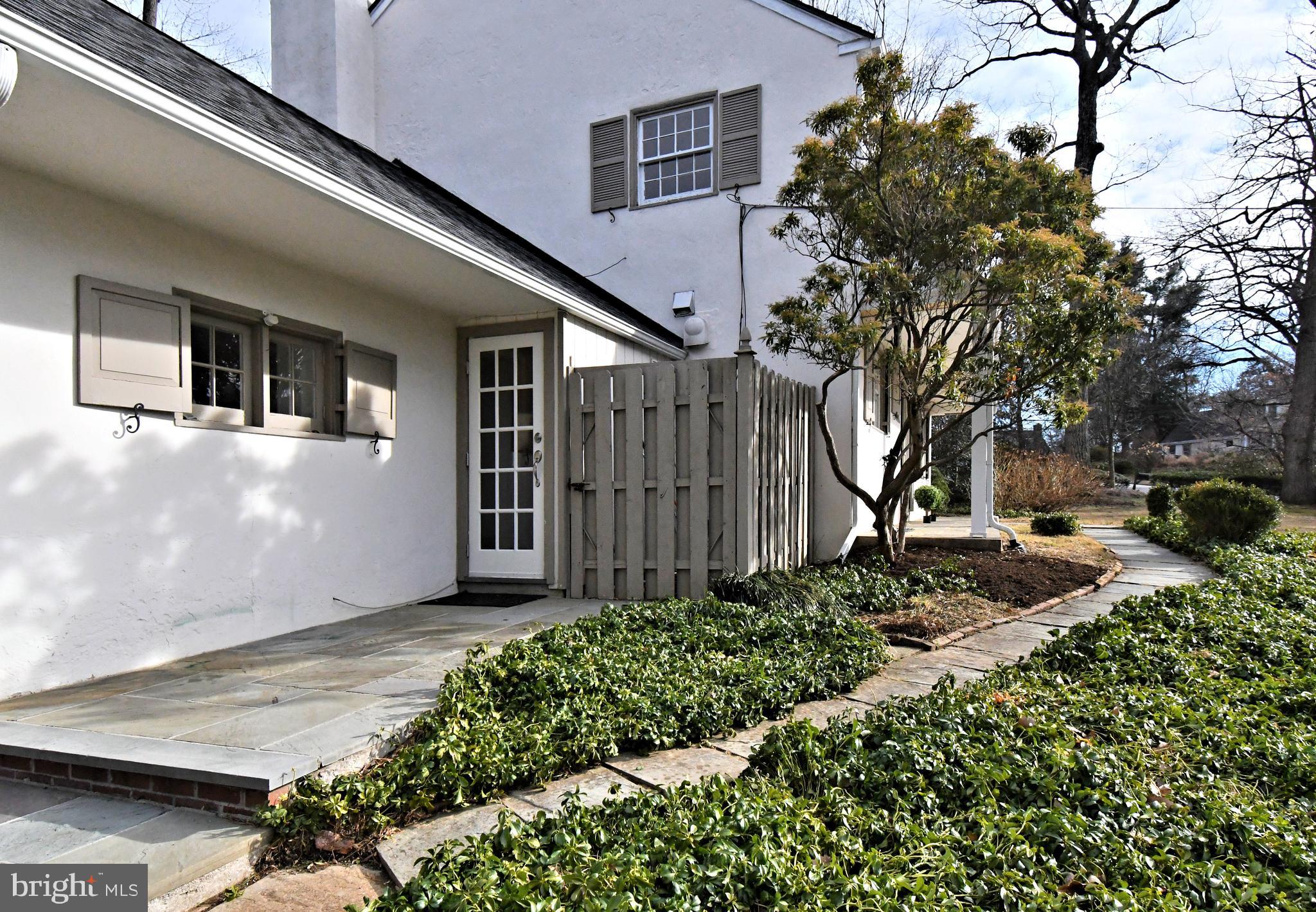 457 School House Lane Devon, PA 19333 - Photo 4 of 31