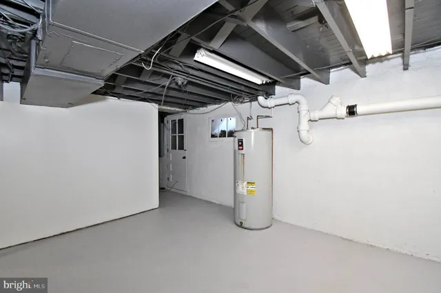 $1,389,000 | 457 School House Lane, Devon, PA 19333