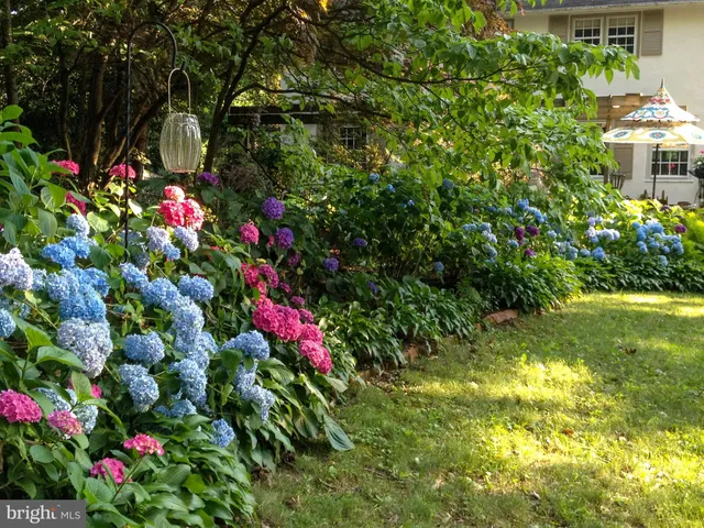 $1,389,000 | 457 School House Lane, Devon, PA 19333