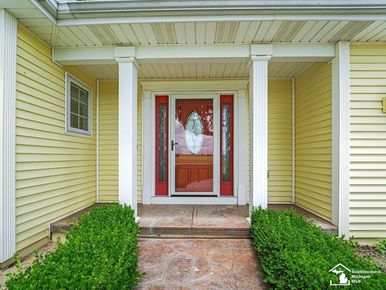 3234 Edgewood Road Erie, MI 48133 - Photo 5 of 63 50145860-3449d6a0-912f-4d75-be41-046033e697d6.JPG