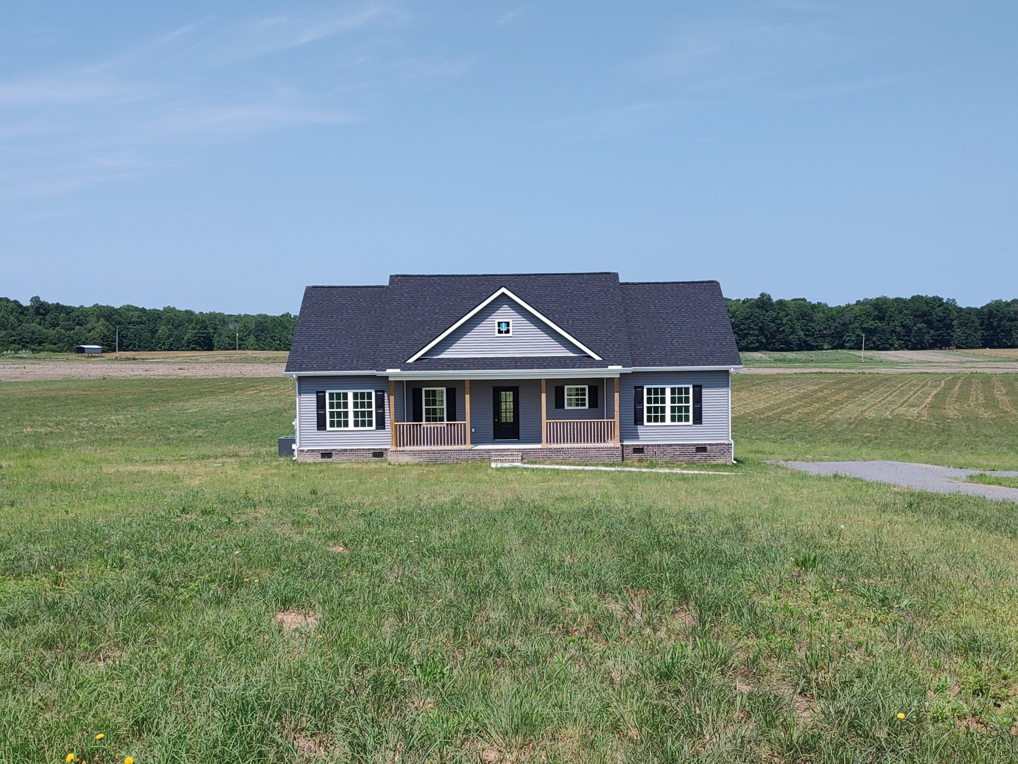5058 Blue Springs Road Smithville, TN 37166 - Photo 2 of 28 Gallery Image 2