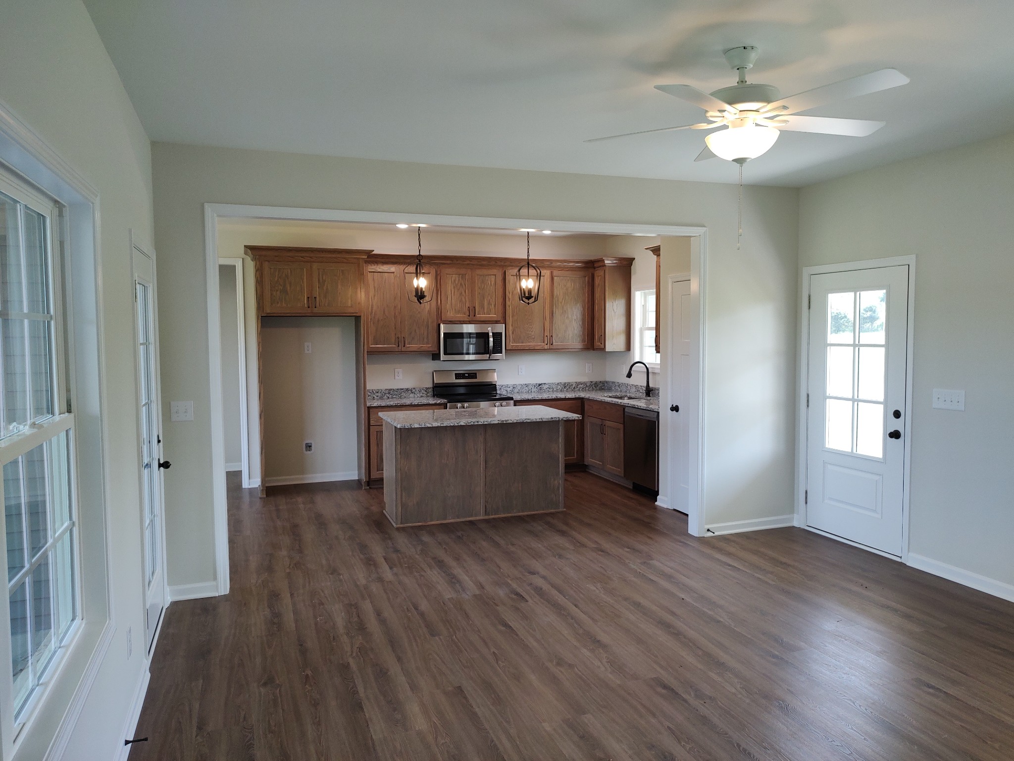 5058 Blue Springs Road Smithville, TN 37166 - Photo 7 of 28 Gallery Image 7