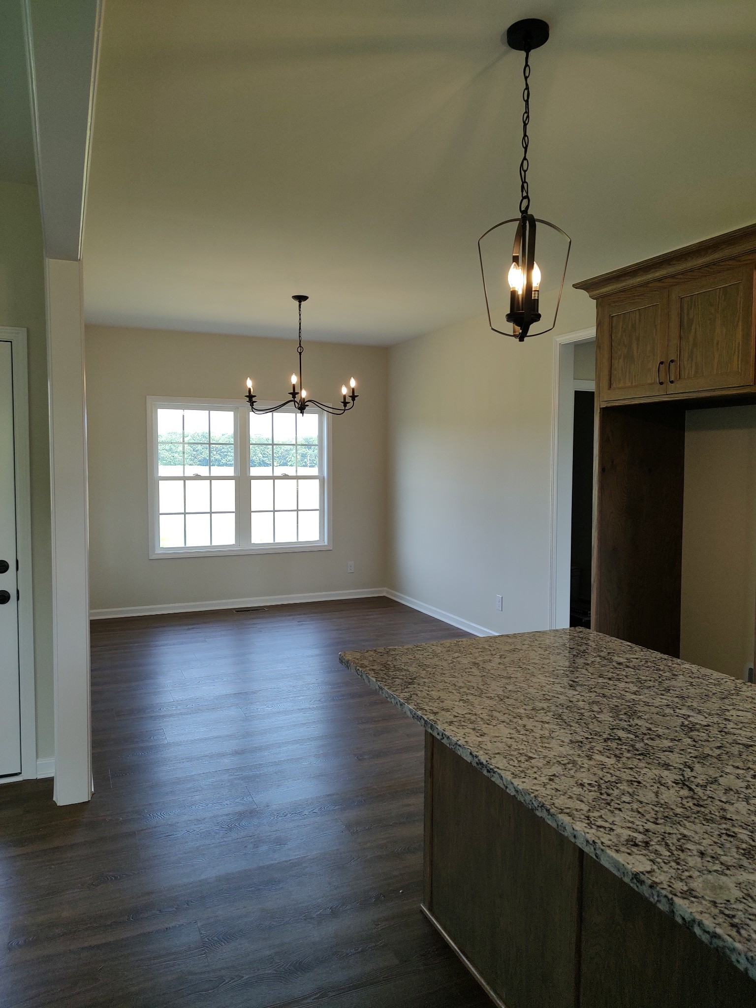 5058 Blue Springs Road Smithville, TN 37166 - Photo 8 of 28 Gallery Image 8