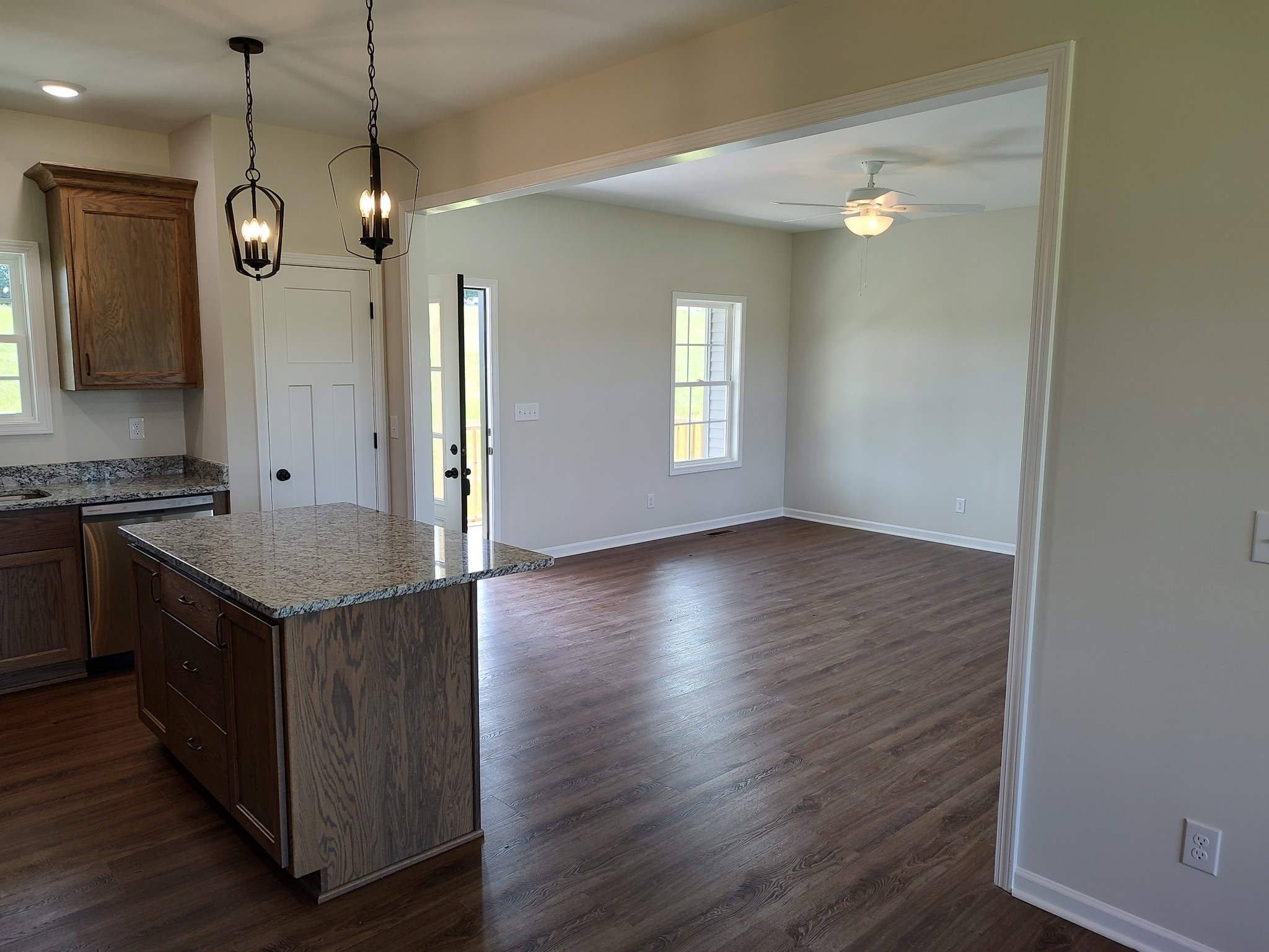 5058 Blue Springs Road Smithville, TN 37166 - Photo 9 of 28 Gallery Image 9