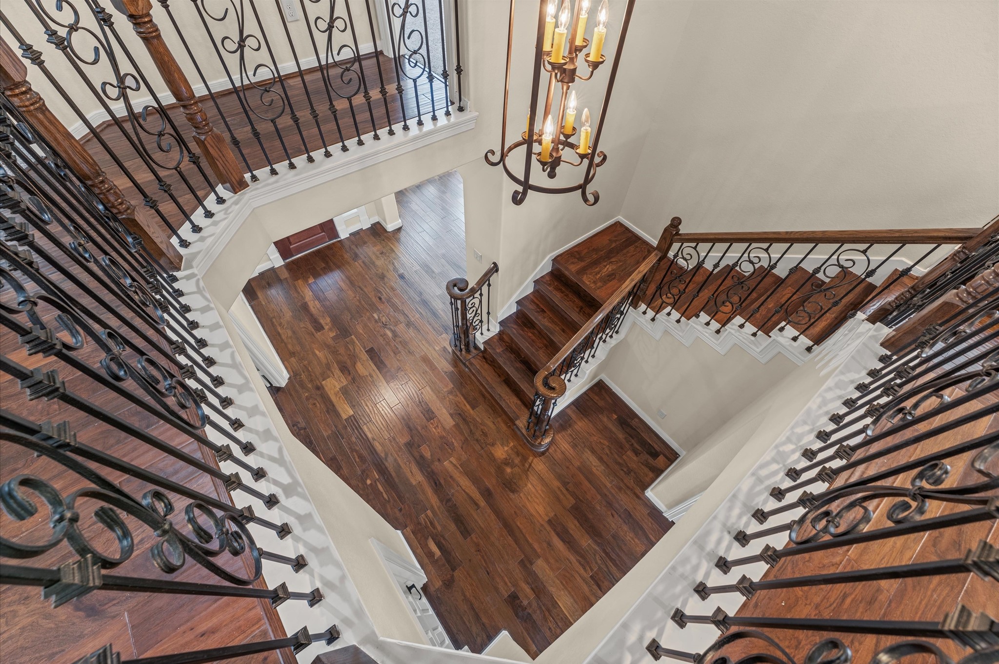 7 North Beech Springs Circle Spring, TX 77389 - Photo 31 of 50 a view of an entryway with wooden floor