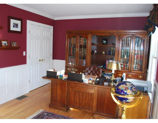 3 Marlboro Road Lexington, MA 02421 - Photo 8 of 18 a living room with furniture