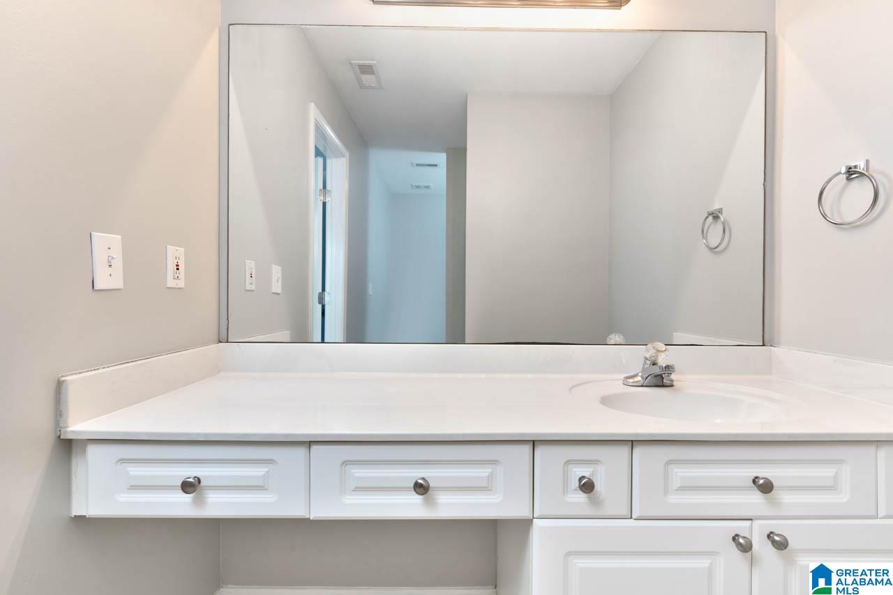 98 Stonehaven Way Pelham, AL 35124 - Photo 15 of 35