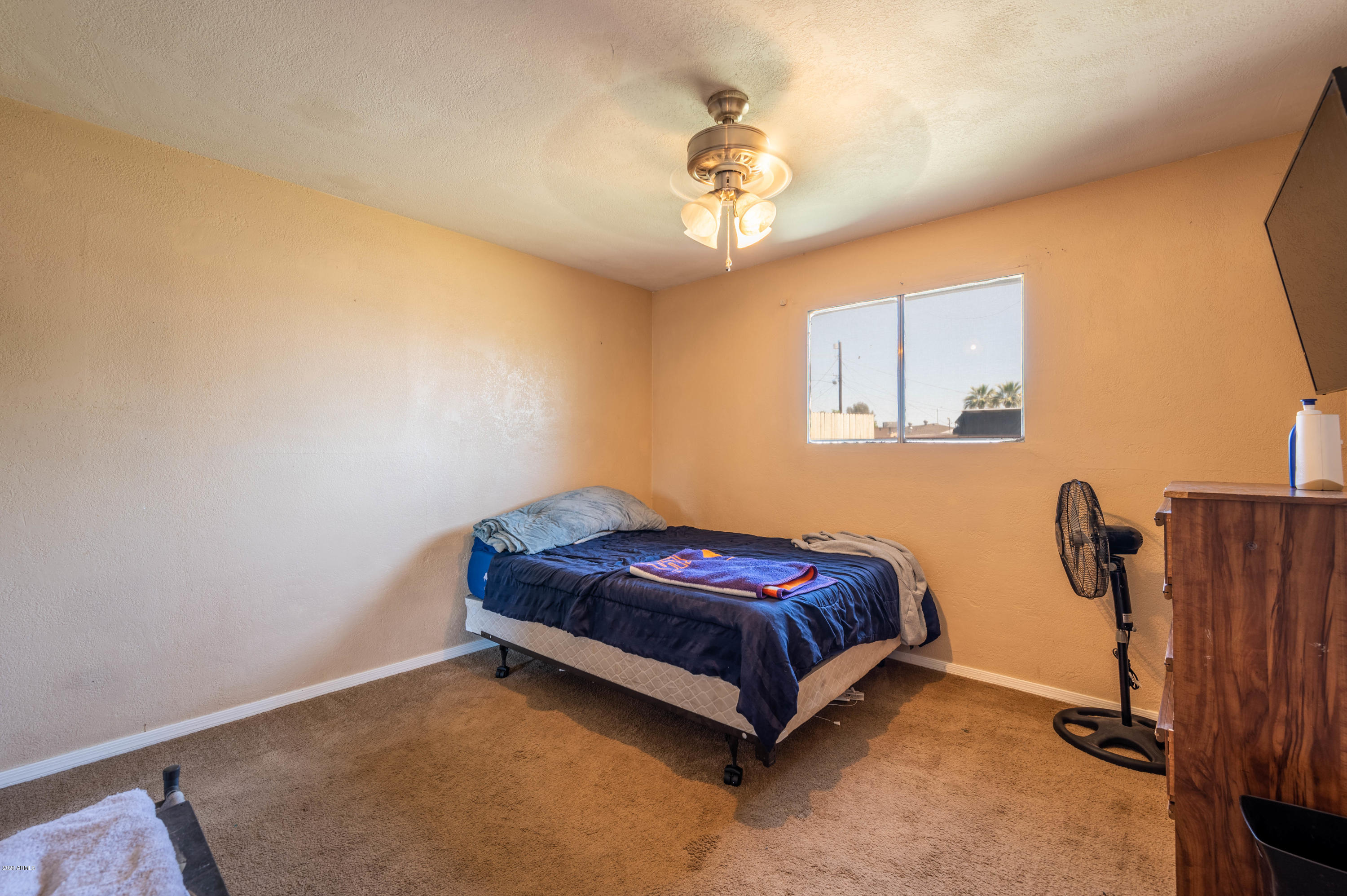 3624 West Coronado Road Phoenix, AZ 85009 - Photo 18 of 27 3624 W Coronado Rd-16