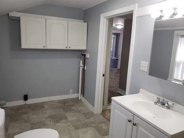 $1,700 | 8 A Allen Street, Berwick, ME 03901