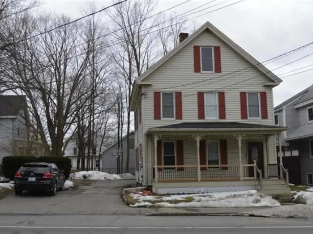 $1,700 | 8 A Allen Street, Berwick, ME 03901