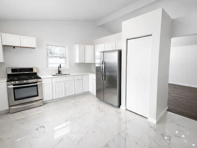 $274,900 | 1904 Joppa Avenue, Zion, IL 60099