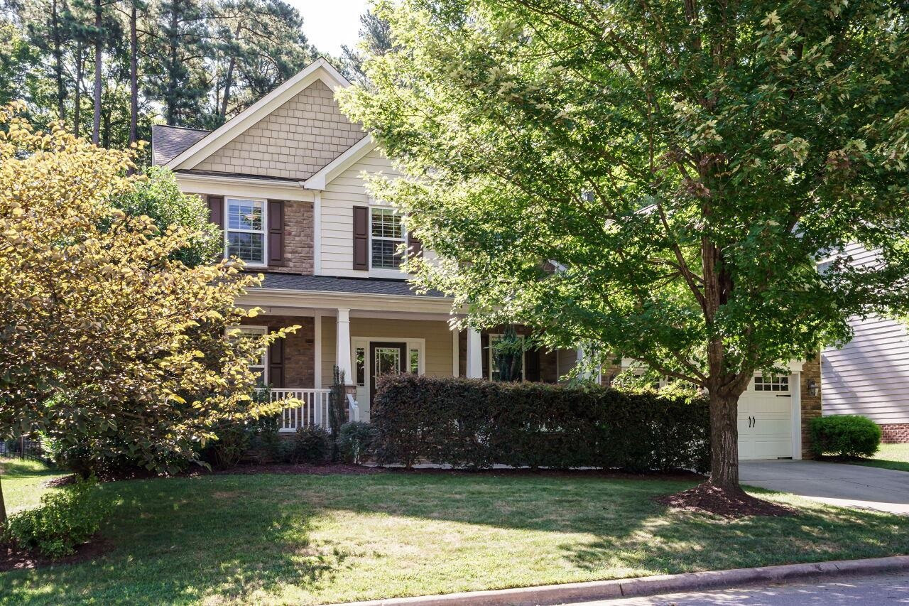 3003 Red Grape Drive Raleigh, NC 27607 - Photo 1 of 35 Welcome home to 3003 Red Grape in Raleigh! Close to 40, 440, Wade Avenue, SAS, Umstead and more! Exterior Front