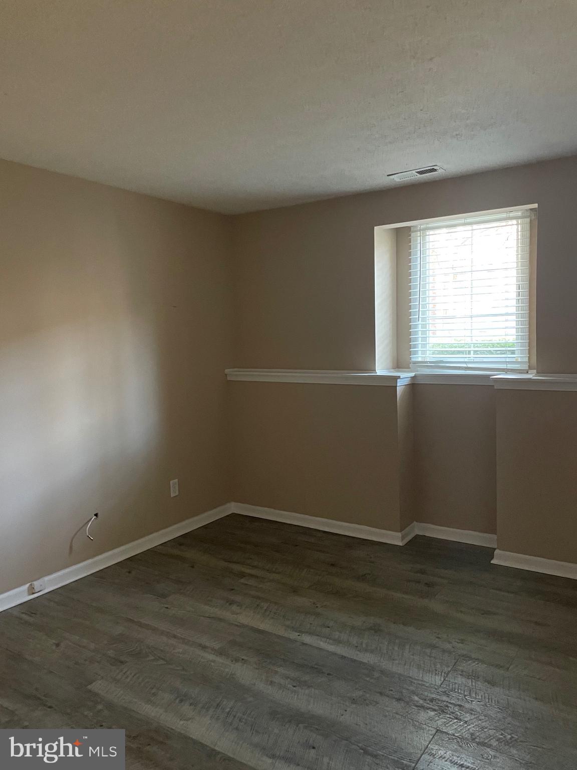 28 Teaberry Court Evesham, NJ 08053 - Photo 7 of 9
