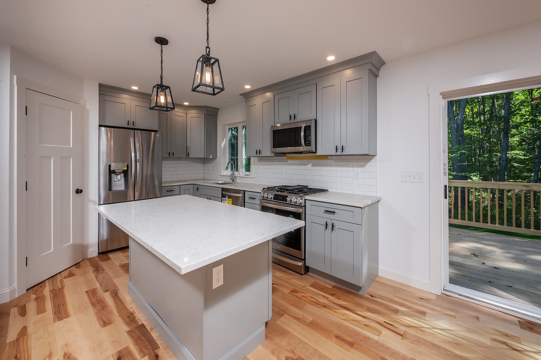 14 Donica Road York, ME 03909 - Photo 5 of 28