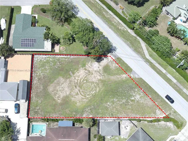 a view of outdoor space