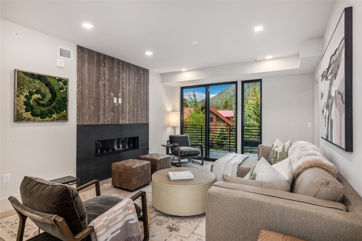 80 West Main Street, Unit 210 Frisco, CO 80443 - Photo 6 of 47