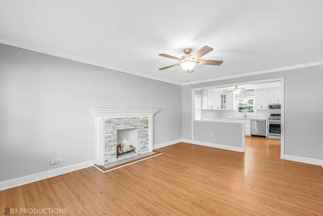 $334,000 | 5825 West 109th Street, Chicago Ridge, IL 60415