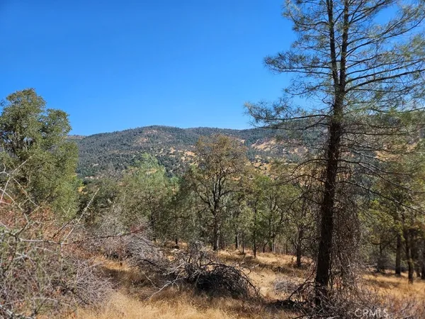 a view of mountain view with mountains