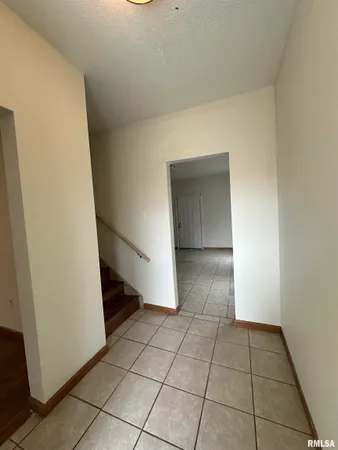 $50,000 | 1305 Northeast Monroe Street, Peoria, IL 61603