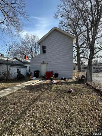 $50,000 | 1305 Northeast Monroe Street, Peoria, IL 61603