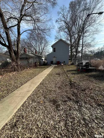 $50,000 | 1305 Northeast Monroe Street, Peoria, IL 61603