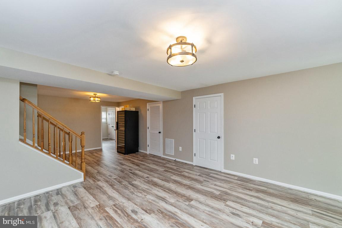681 Springhouse Square Southeast Leesburg, VA 20175 - Photo 30 of 50 Rec room w/ lower level office