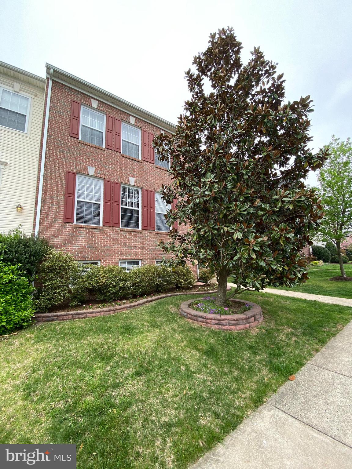 681 Springhouse Square Southeast Leesburg, VA 20175 - Photo 48 of 50 Come see this great home & make it yours!