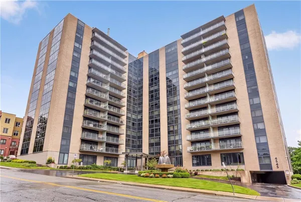 $120,000 | 4545 Wornall Road, Unit 1209, Kansas City, MO 64111