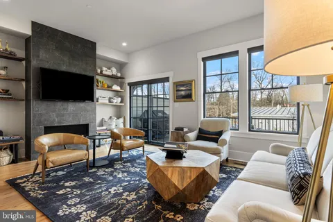 $1,299,000 | 206 North Aberdeen Avenue, Unit C, Wayne, PA 19087