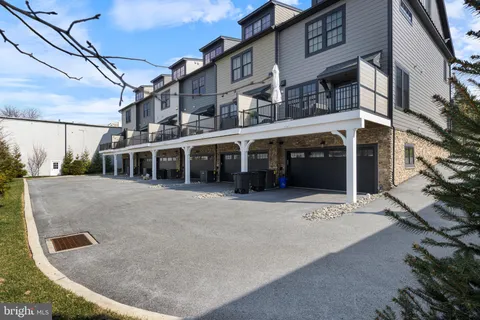 $1,299,000 | 206 North Aberdeen Avenue, Unit C, Wayne, PA 19087