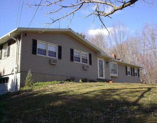 9 Round Hill Road Monroe, CT 06468 - Photo 1 of 1