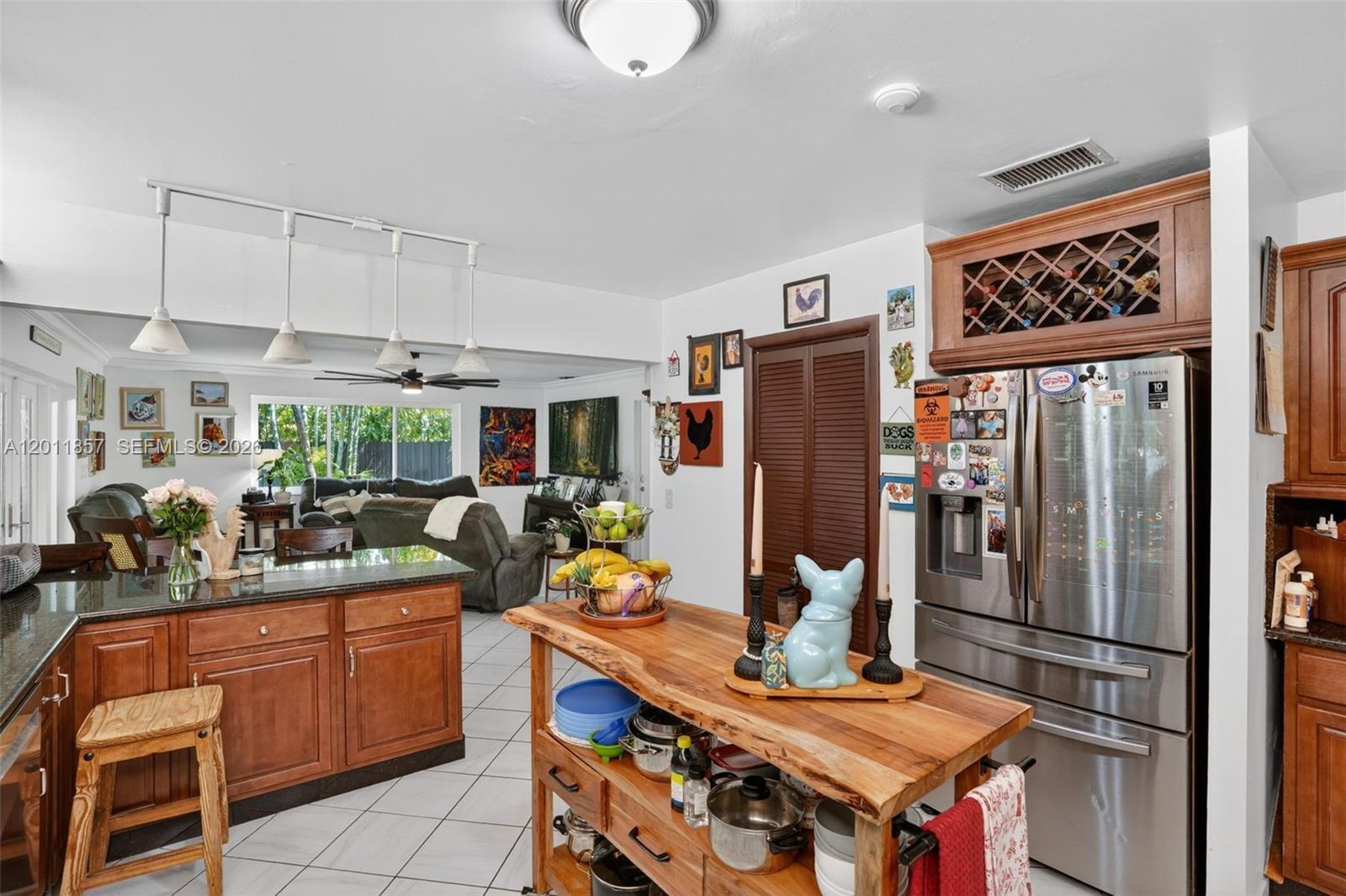 3024 Southwest 98th Court Miami, FL 33165 - Photo 18 of 49