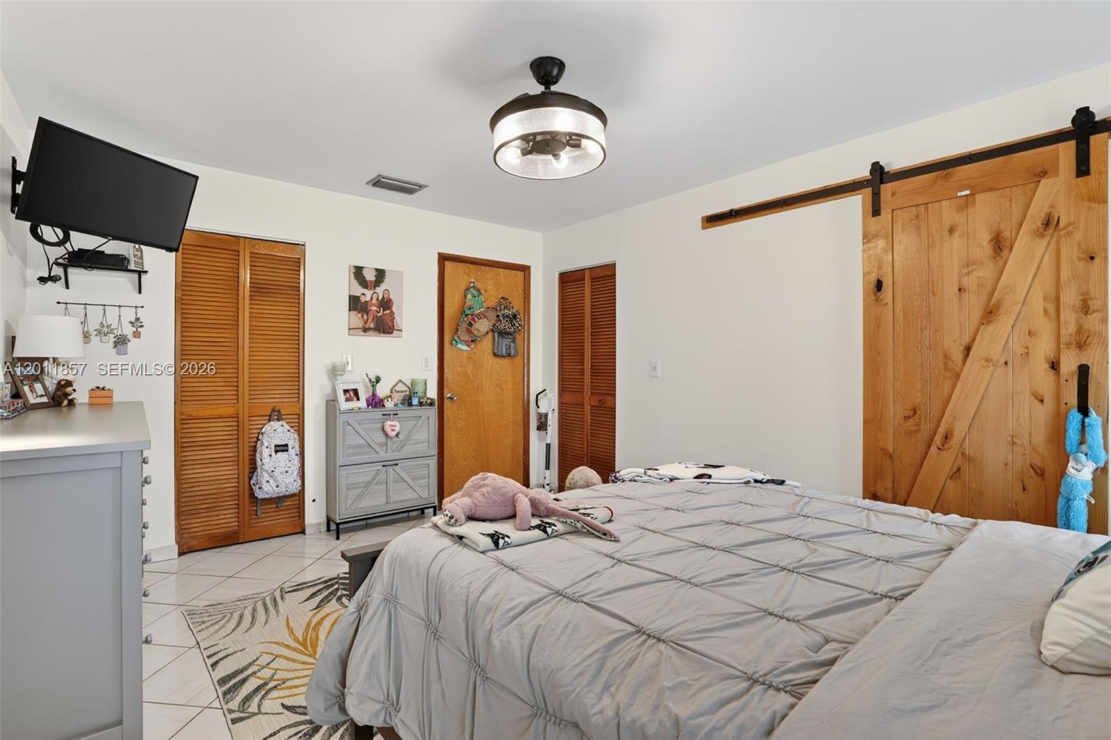 3024 Southwest 98th Court Miami, FL 33165 - Photo 25 of 49