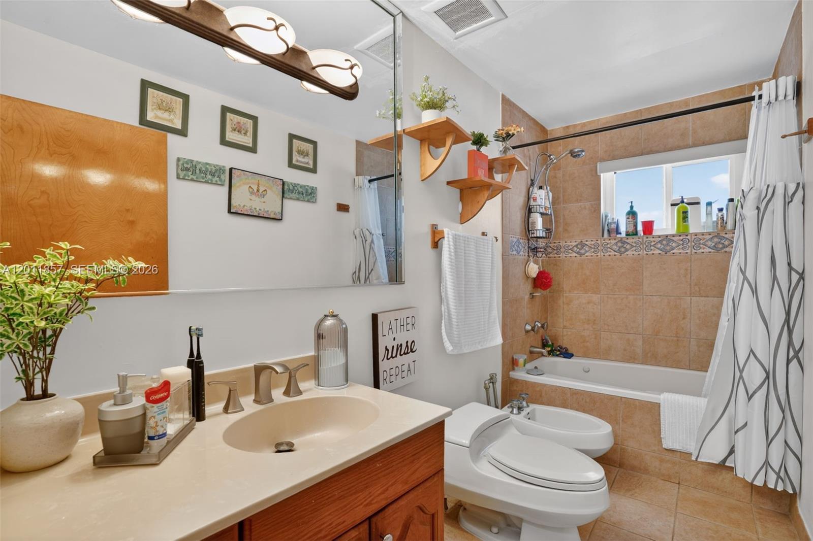 3024 Southwest 98th Court Miami, FL 33165 - Photo 34 of 49